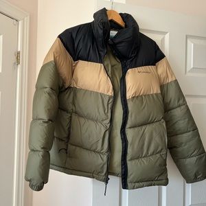 SOLD - Columbia Puffer Jacket